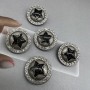 Пуговицы металлические серебристые со звездой и мелкими стразами, 23 мм
