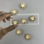 Пуговицы металлические золотистые матовые со звездой и мелкими стразами, 18 мм