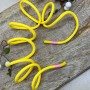 Шнурок трикотажный кругловязаный ярко-желтый с прорезиненными наконечниками