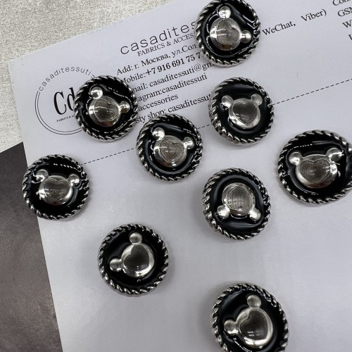 Пуговицы чёрные с матовыми серебристыми медвежатами, 23 мм